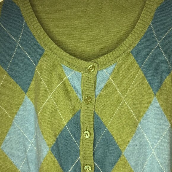 Early 2000’s Argyle Cardigan - Picture 4 of 4